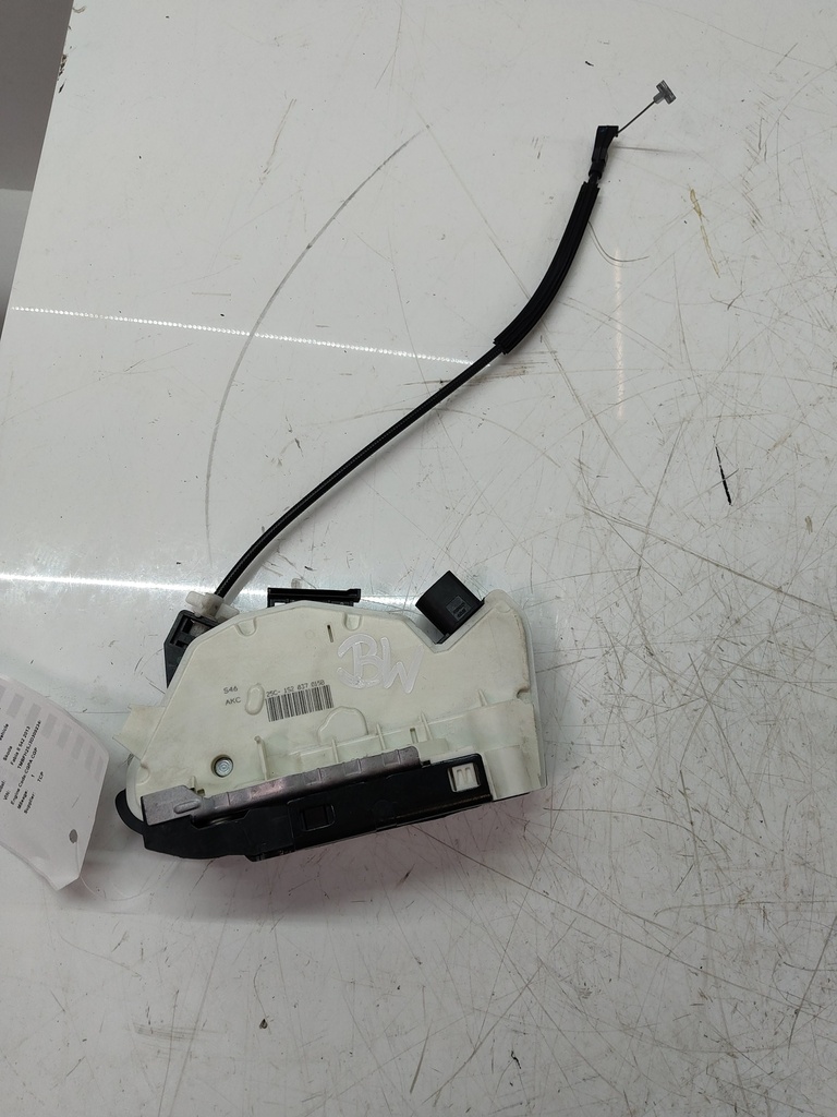 [MTD-528689] Cerradura de puerta Skoda Fabia II
