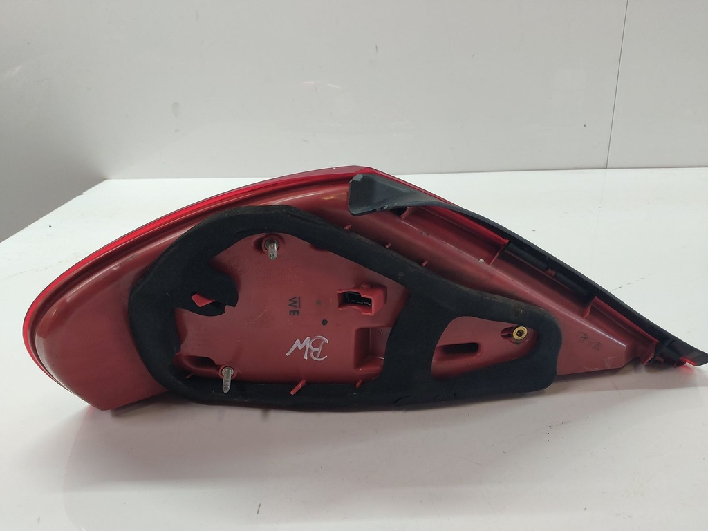 [MTD-531166] Luz trasera derecha BMW Serie 6 E63 2009 M57D30, M57D30T2, M57 3.0 635d 7177070