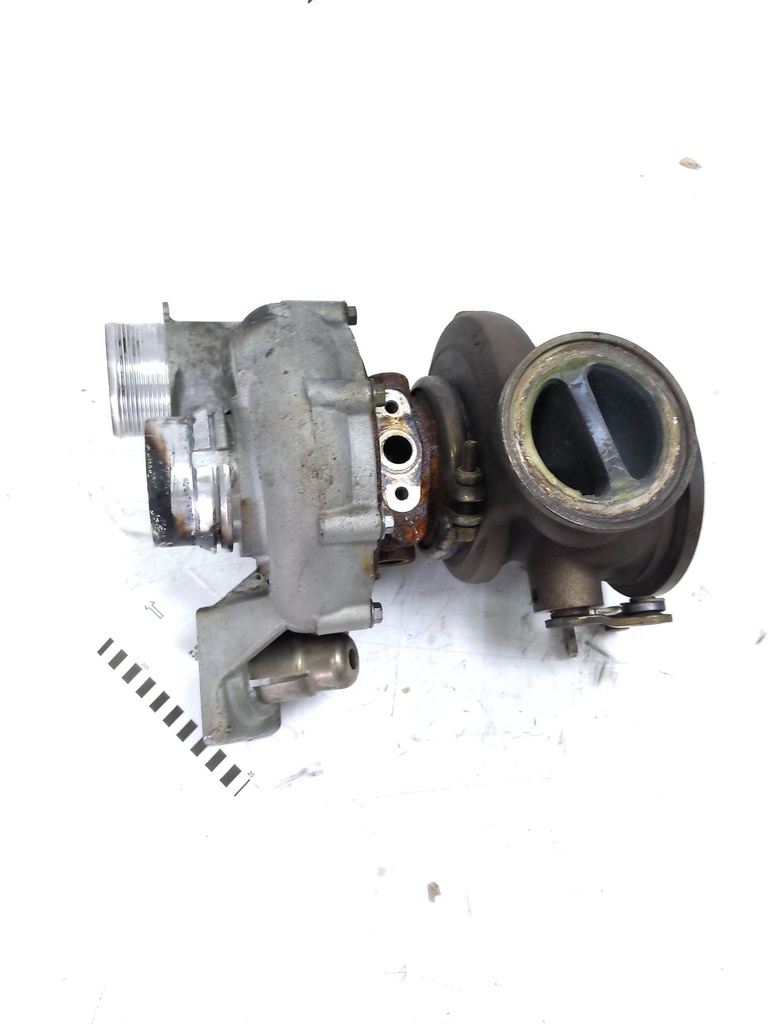 [MTD-519619] Turbocompresor BMW Serie 5 F90 4.4 V8 S63B44T4 S63B44B S63 7852372