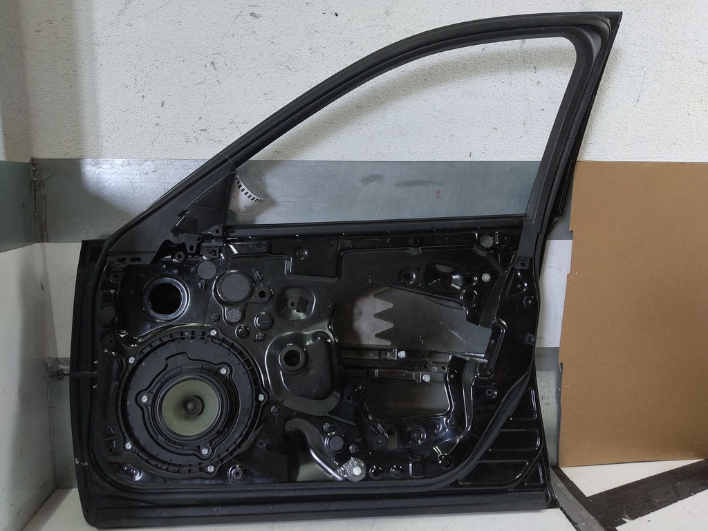 [MTD-531878] Puerta delantera derecha INFINITI Q50 2017 651.930 2,2