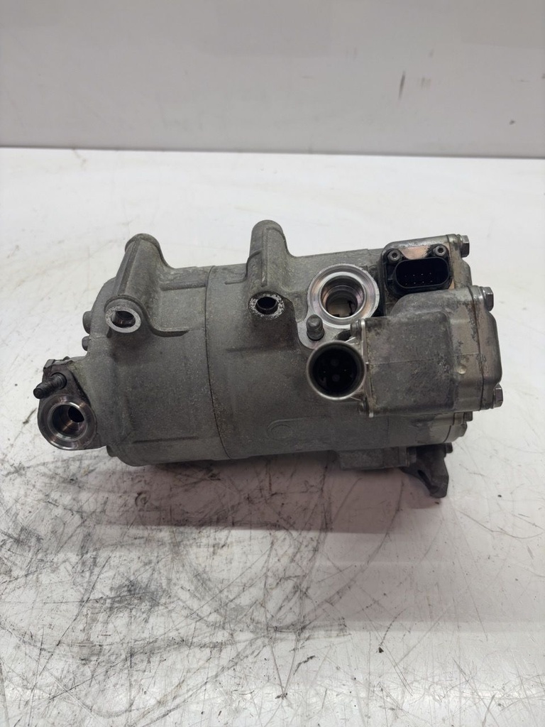 [MTD-466161] Compresor de aire acondicionado Volvo V60 I 2.4 D5 Hybrid D87PHEV D5244T17 36012859