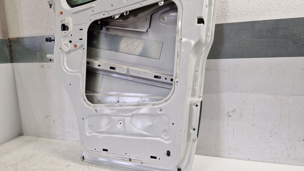 [MTD-510737] Puerta delantera derecha Mercedes Sprinter B907 317 CDI A9107202300