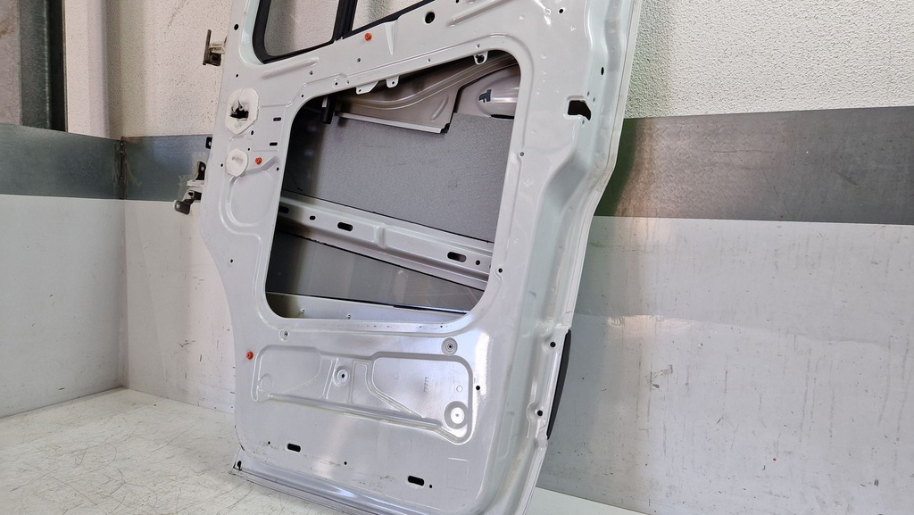 [MTD-510578] Puerta Mercedes Sprinter B907 2.0 CDI Diesel OM654.920