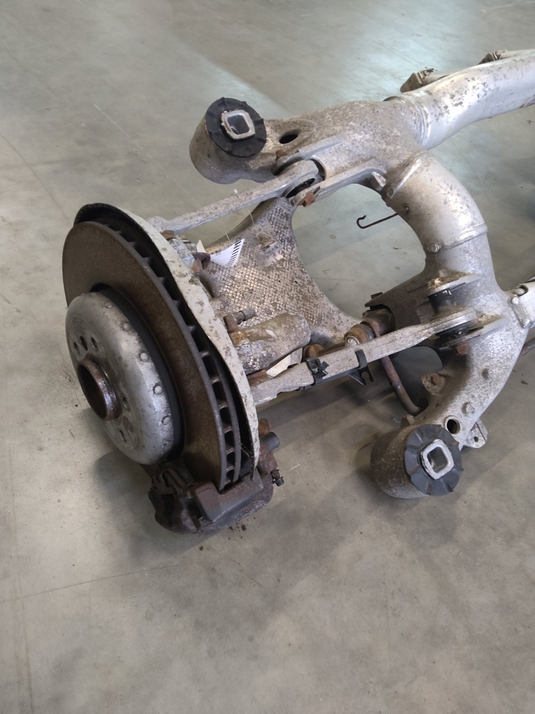 [MTD-528606] Soporte de eje BMW Serie 6 635d