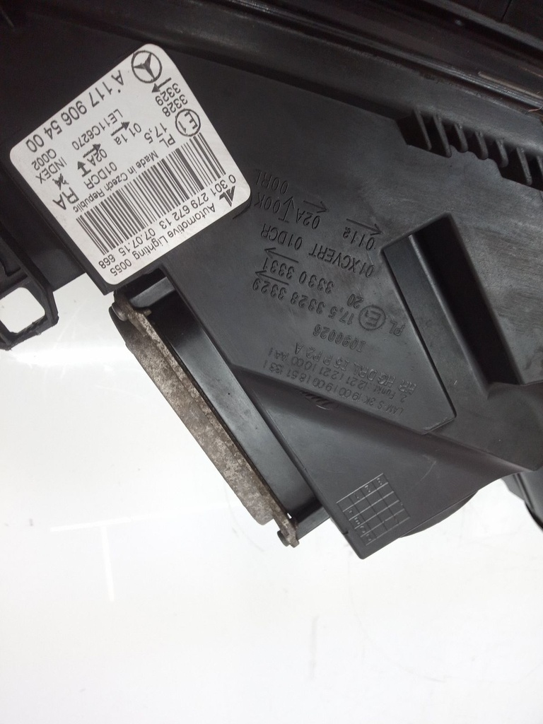 [MTD-506344] Faro delantero derecho Mercedes CLA X117 220 CDI 2.0 651.930 OM651 A1179065400