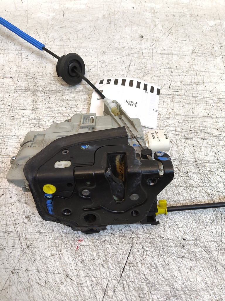 [MTD-528552] Cerradura de puerta Audi A4 B8 Avant