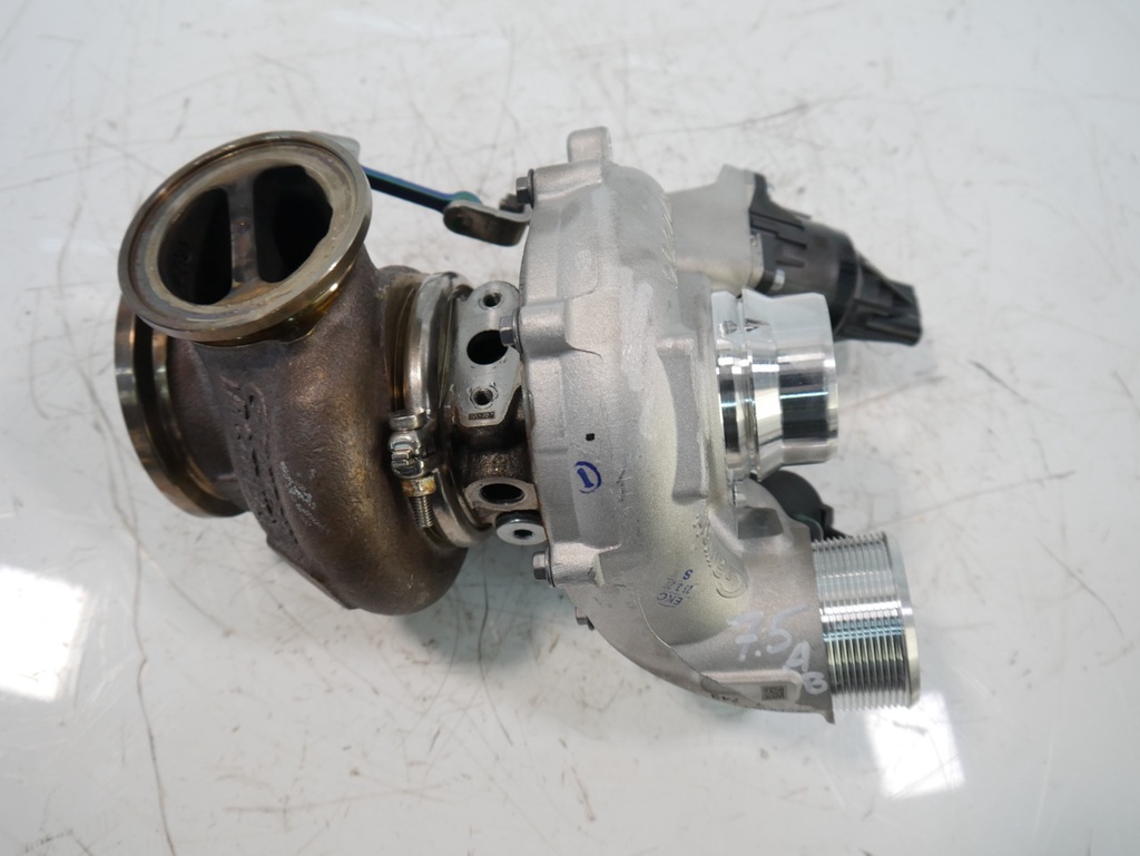 [MTD-489288] Turbocompresor BMW XM G09 4.4 V8 S68B44A 653CV 8747743