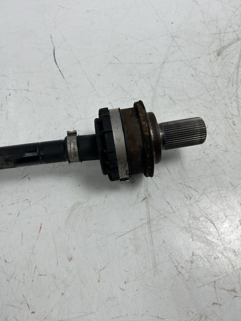 [MTD-498211] Eje de transmisión Volvo V60 MK2 Cross Country 227 2.0 D420T8