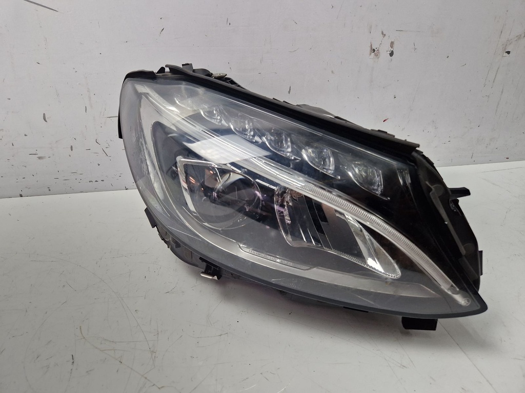 [MTD-497535] Faros delanteros Mercedes Clase C W205 2.2 CDI C 220 A2059067503
