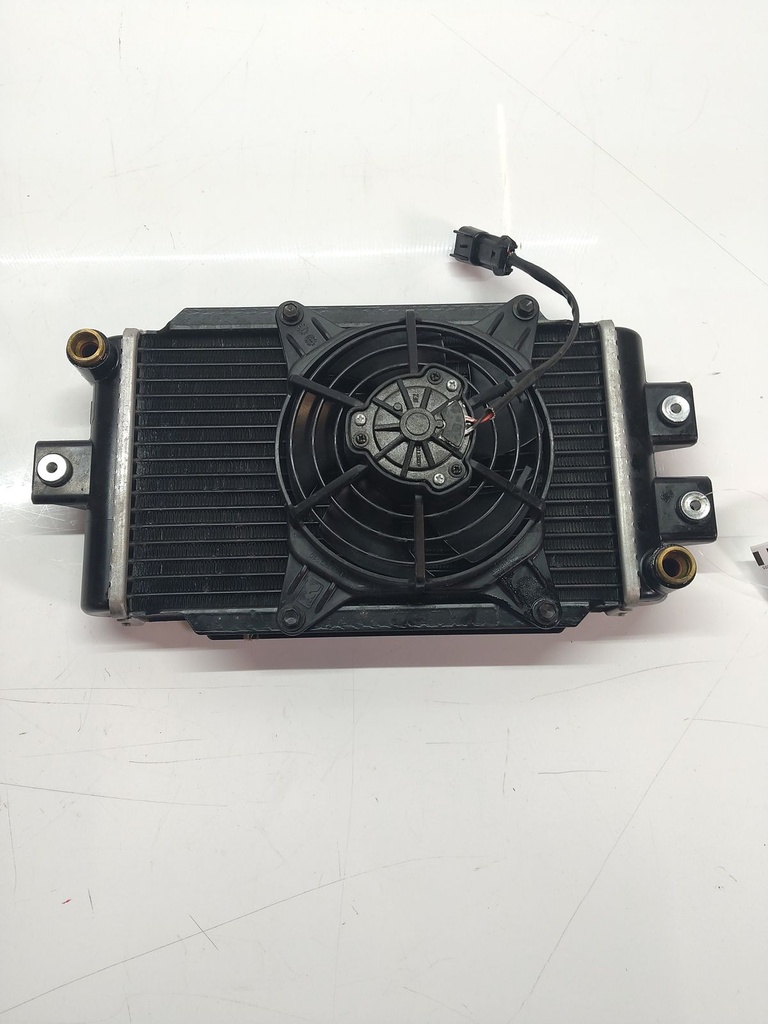 [MTD-507425] Radiador de aceite FERRARI 296 GTS 3.0 V6 Hybrid F163BC 830CV