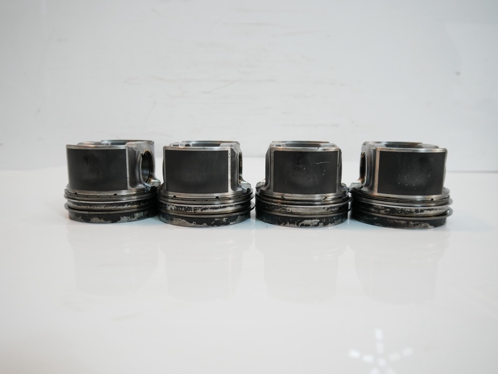 [MTD-460479] 4x pistones Subaru Forester SH 2.0 D AWD EE20Z EE20 12013AB370