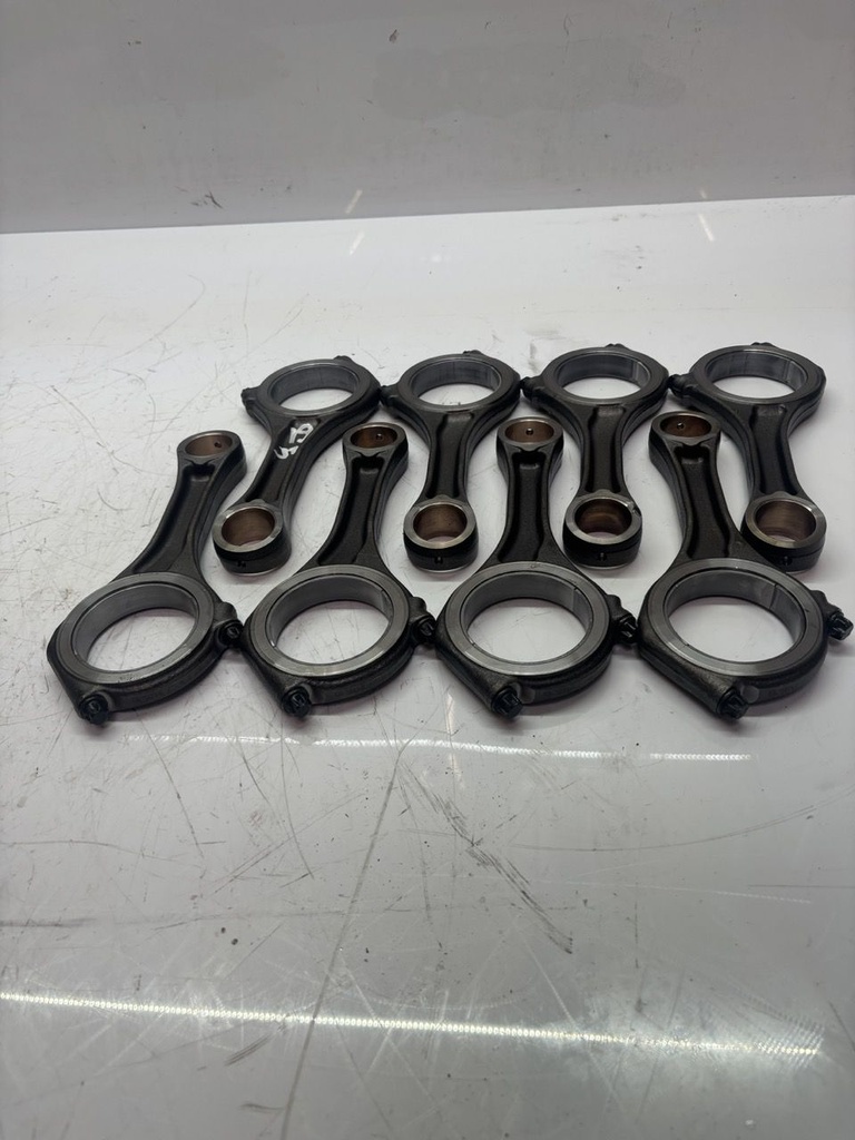 [MTD-505858] 8x Biela Audi A8 S8 D4 4.2 TDI quattro CDSB CDS 057198401E