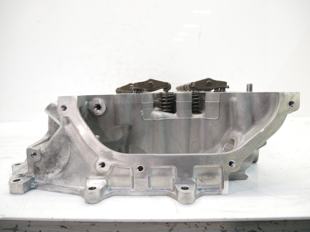 [MTD-439795] Culata Land Rover Discovery 2.0 D 204DTD AJ20D4 G4D3-6090-AC