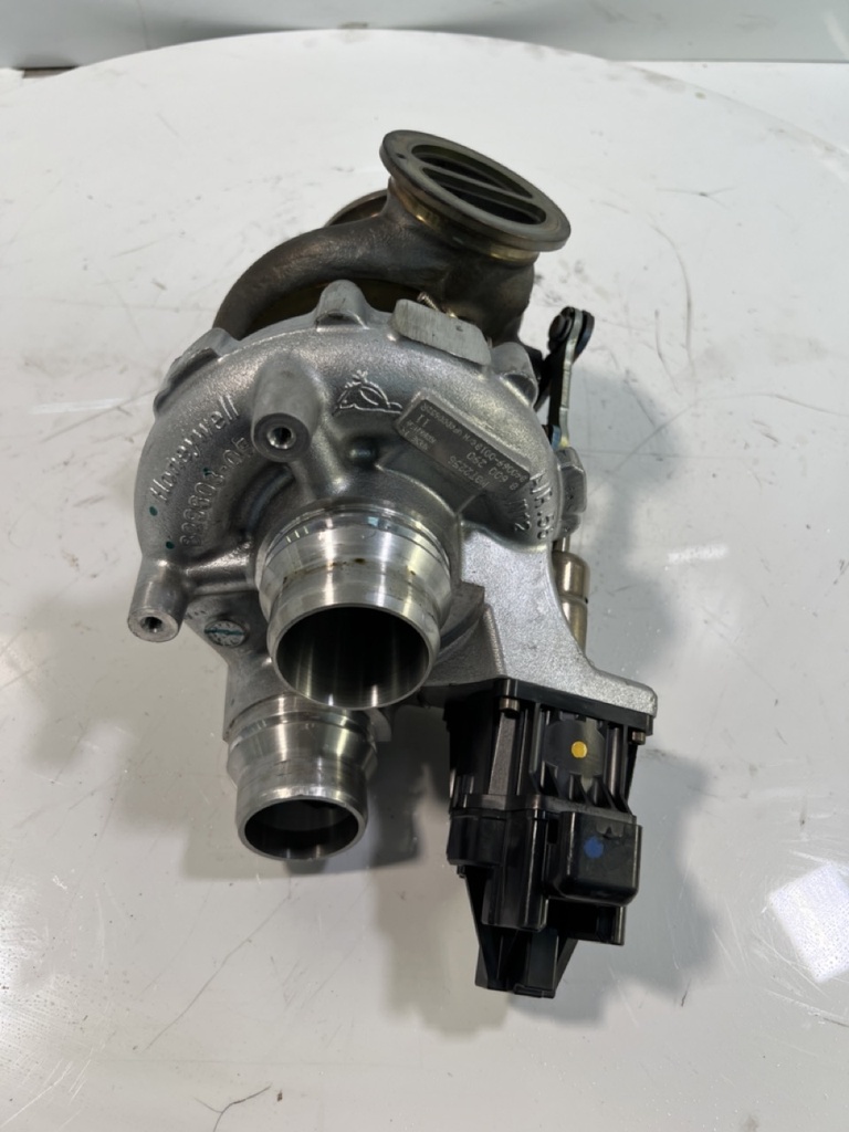 [MTD-417592] Turbocompresor BMW X7 G07 4.4 V8 M50i xDrive N63B44D 8600290
