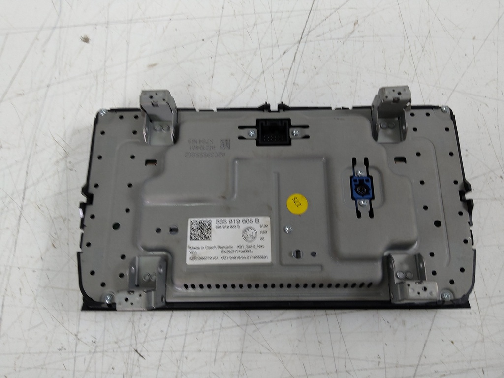 [MTD-528450] Pantalla multifunción Skoda Karoq NU7