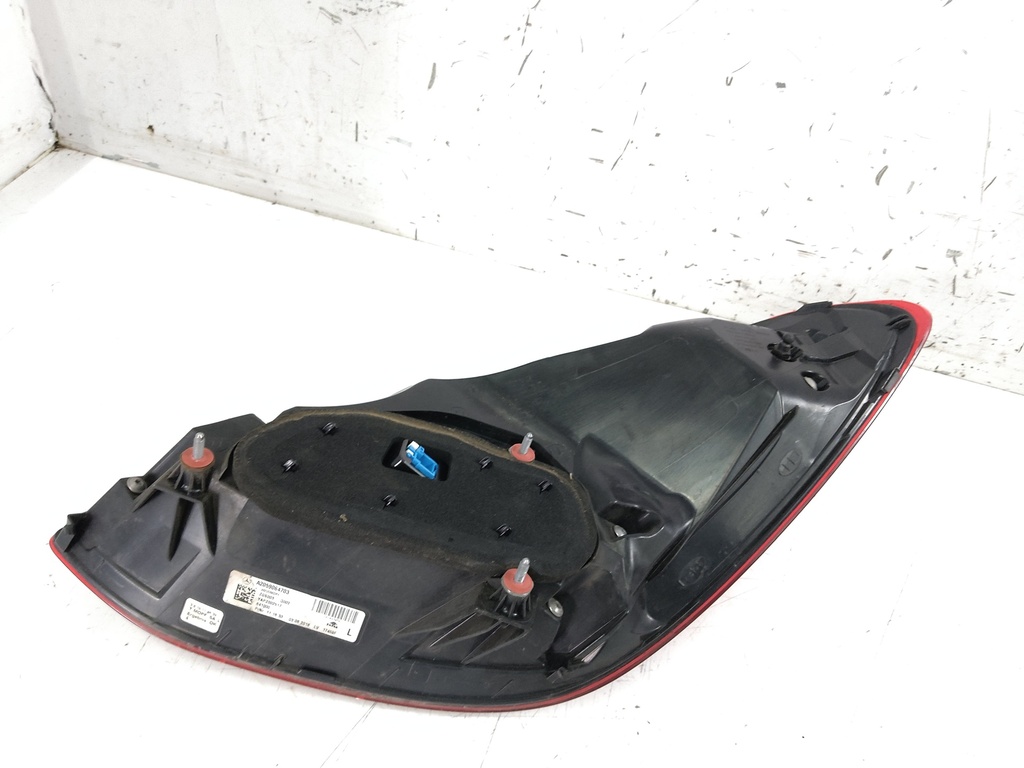 [MTD-528451] Luz trasera izquierda Mercedes Clase C W205
