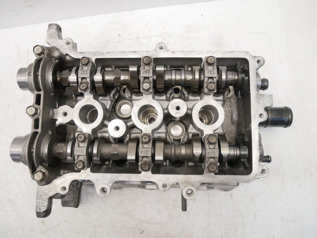 [MTD-482805] Culata Hyundai i10 Picanto 1.0 gasolina G3LA 22111-04300