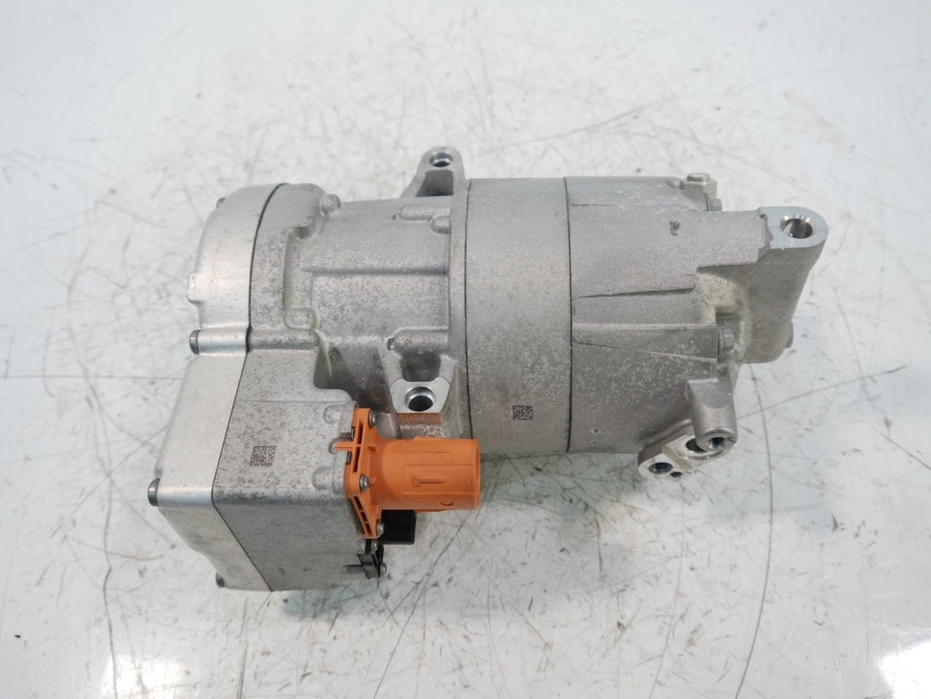 [MTD-491576] Compresor de aire acondicionado BMW XM G09 4.4 V8 S68B44A 2024