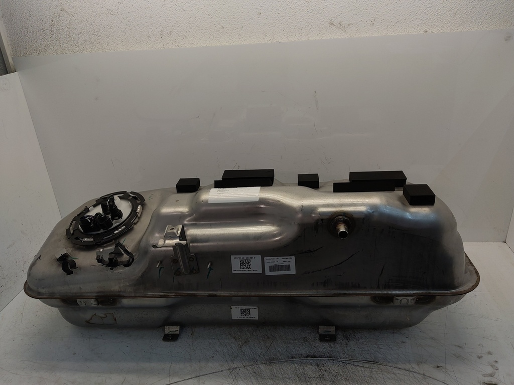 [MTD-520306] Depósito de combustible Jaguar E-Pace 1.5 Hybrid PT153 AJ20P3 L8D2-9K007-B