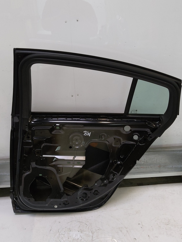 [MTD-519821] Puerta trasera derecha Opel Insignia B 2.0 CDTi Diesel D20DTH 39122989