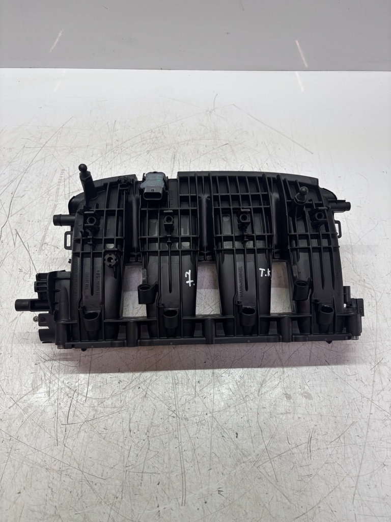 [MTD-478126] Colector de admisión Audi A4 B9 2.0 TFSI DBPA DBP 06L133201BQ