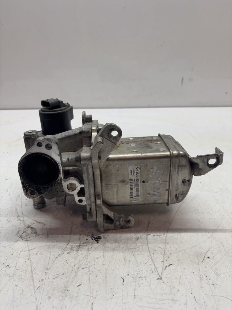 [MTD-465950] Enfriador de gases de escape Volvo V60 I 2.0 D2 D4204T20 31422119