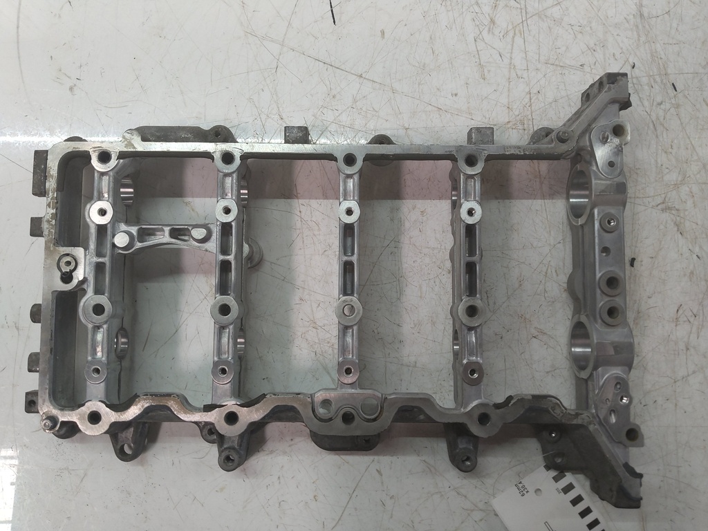 [MTD-528310] Tapa de balancines Kia Seltos 2.0 MPI