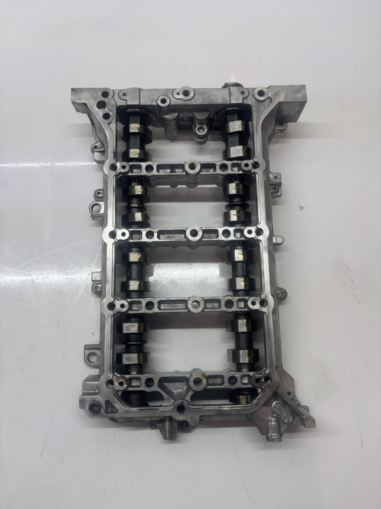 [MTD-494996] Carcasa del árbol de levas para Toyota Prius Plus 1.8 Hybrid 2ZR-FXE 2ZR 11103-0T052