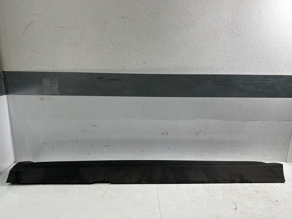 [MTD-497764] Barra de acceso lateral derecha Volvo V60 II Cross Country 227 31463770