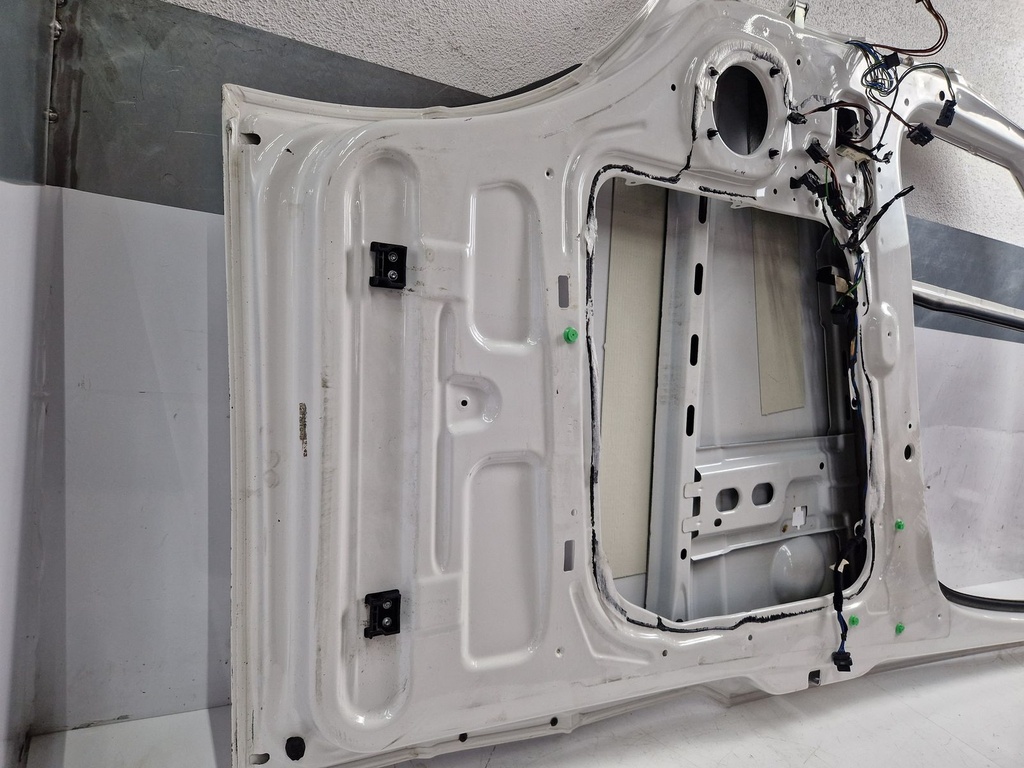 [MTD-498179] Puerta delantera derecha VW Crafter 30-35 2E 2.0 TDI 80kW (109CV)