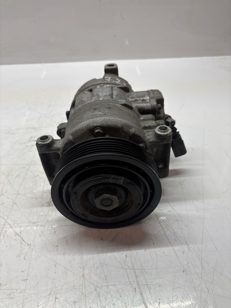 [MTD-497787] Compresor de aire acondicionado Audi A8 D4 3.0 TDI quattro CDTA CDT 6SEU14 437100-7400