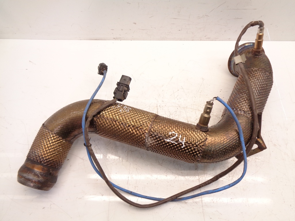 [MTD-378367] Tubo de escape Mercedes-Benz C-Klasse W205 AMG C 63 4.0 M177.980 A0005421300 Downpipe