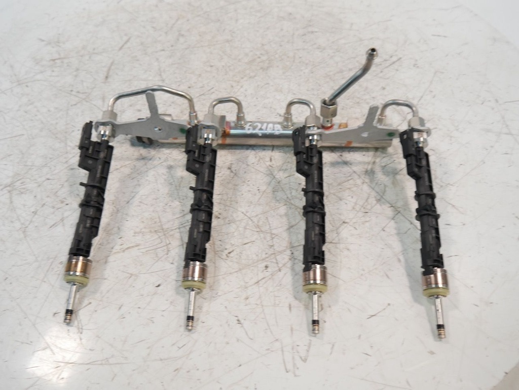 [MTD-499237] Riel de inyectores NUEVO para Land Rover Sport / BMW X5 4.4 V8 N63 N63B44E 7852403
