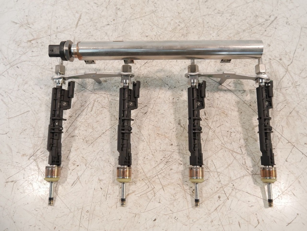 [MTD-499239] Riel inyector NUEVO Land Rover Sport X5 4.4 V8 N63 N63B44E 7852402