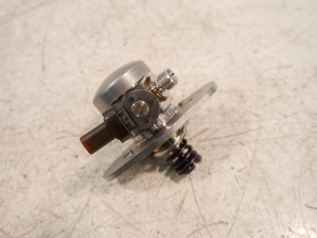 [MTD-499265] Bomba de combustible Land Rover Range Rover X7 4.4 V8 N63 N63B44E 8648177