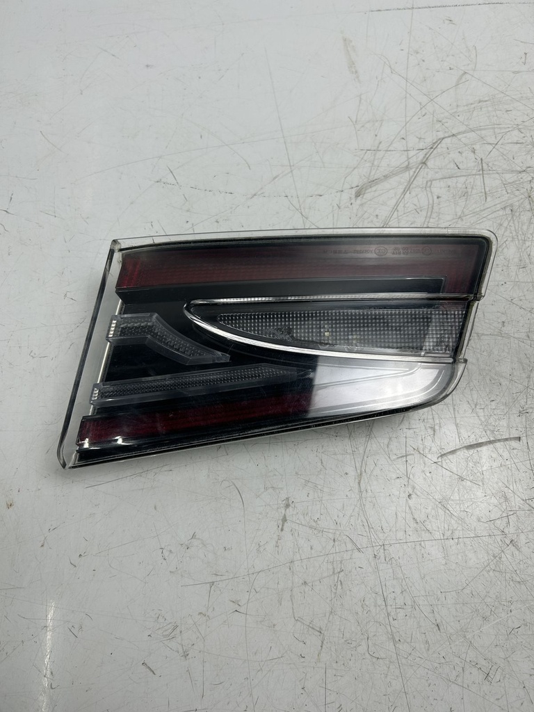 [MTD-497995] Luz trasera Tesla Model S 5YJS P85 Electric L1S 600592400C