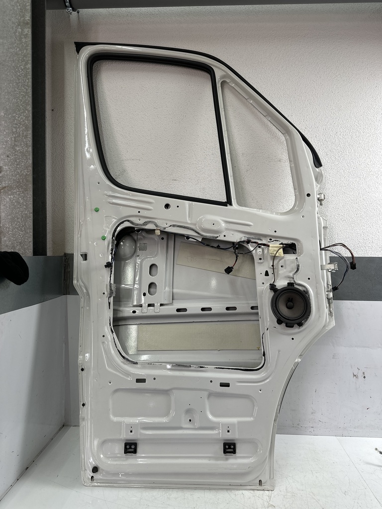[MTD-498246] Puerta VW Crafter 30-35 2E 2.0 TDI CKT CKTB 2E0831051