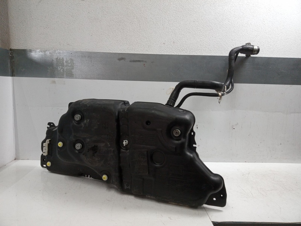 [MTD-500010] Depósito de combustible Peugeot 308 1.5 BlueHDI 130 Diesel YHZ DV5R YH01 9835087580