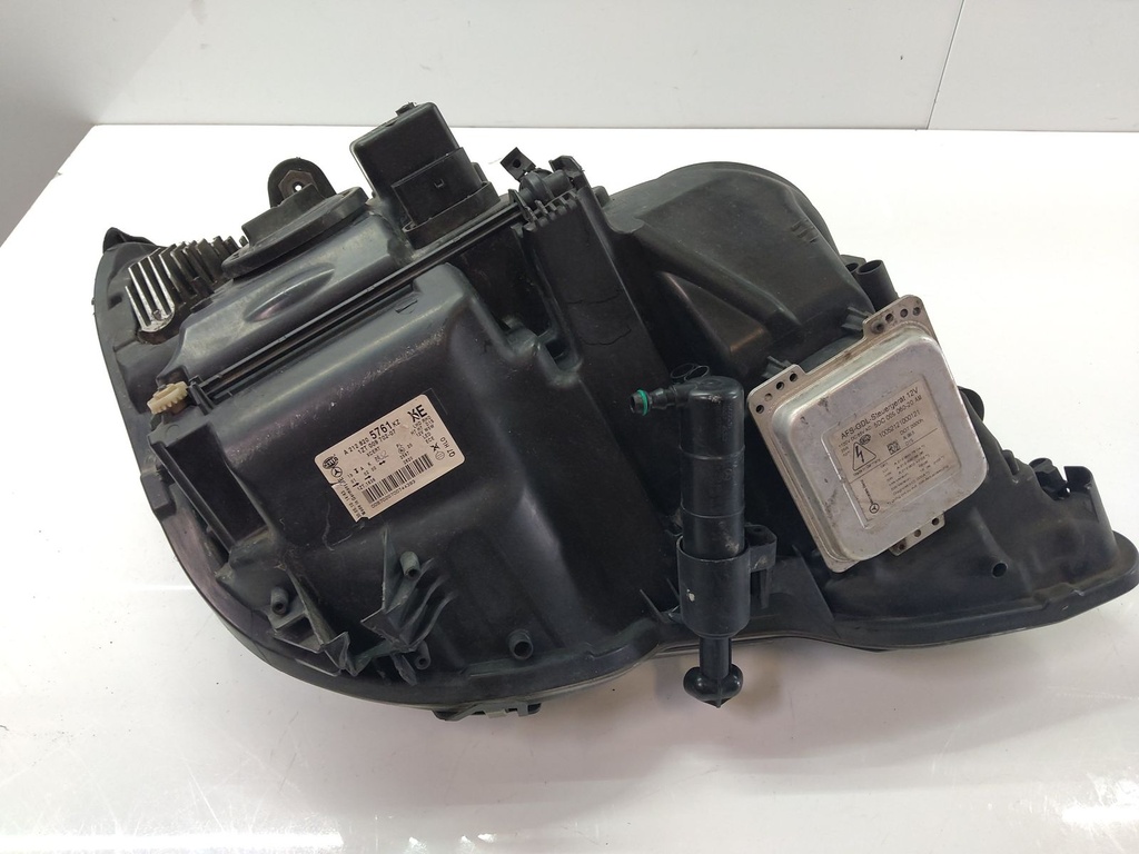 [MTD-531314] Faro izquierdo Mercedes Clase E W212 2011 2,2 E 250 CDI