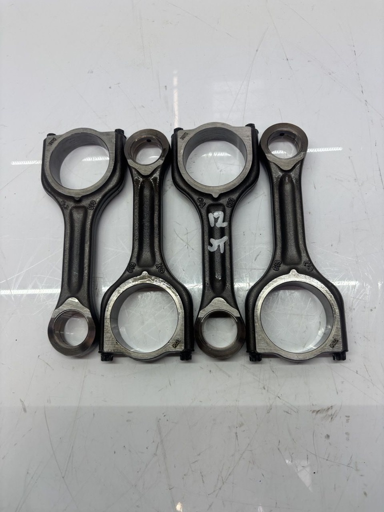 [MTD-502126] 4x Biela Volvo S80 II 1.6 D DRIVe D4164T 30717710