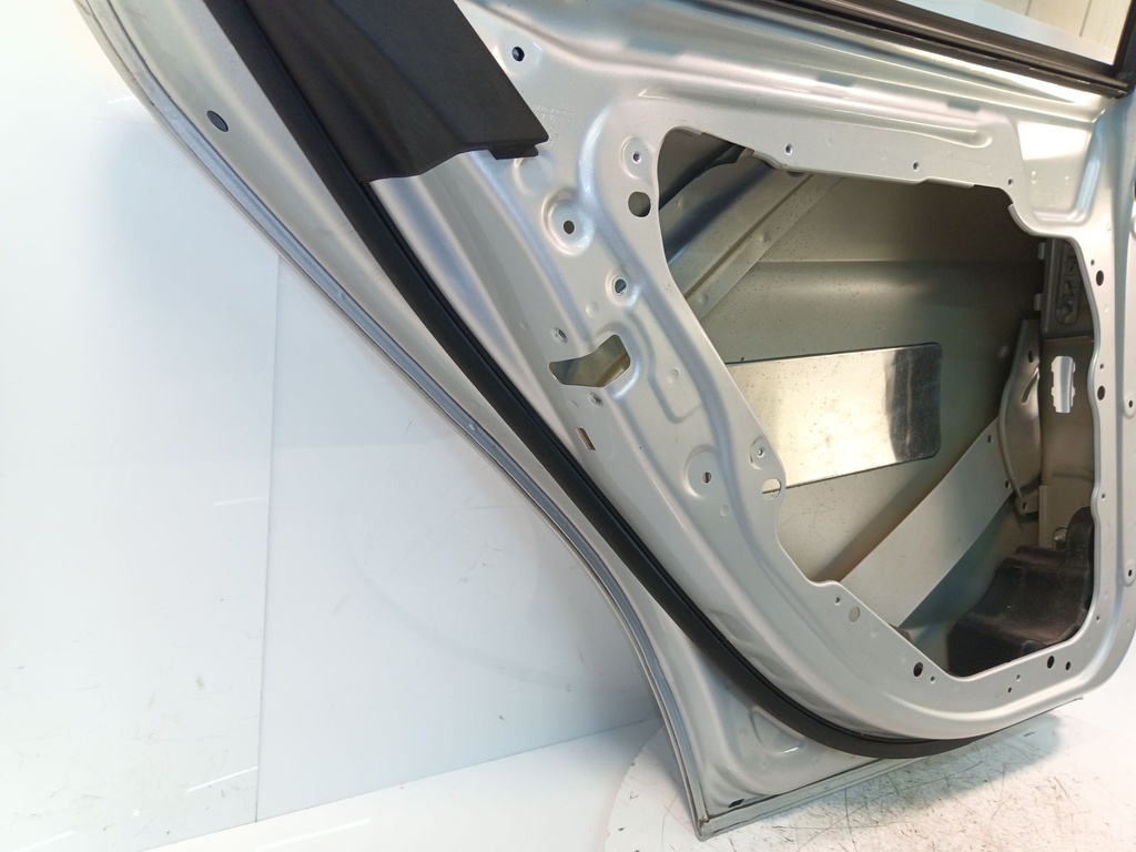 [MTD-497814] Puerta Mercedes Clase C C300 AMG W205 2.0 Gasolina M264.920 2020