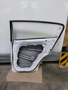 Puerta trasera derecha Kia Sportage QLE 1.6 CRDi D4FE 77004-F1000