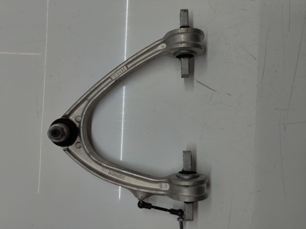 [MTD-507491] Brazo suspensión delantero derecho FERRARI 296 GTS 3.0 V6 Hybrid F163BC PHEV 331576