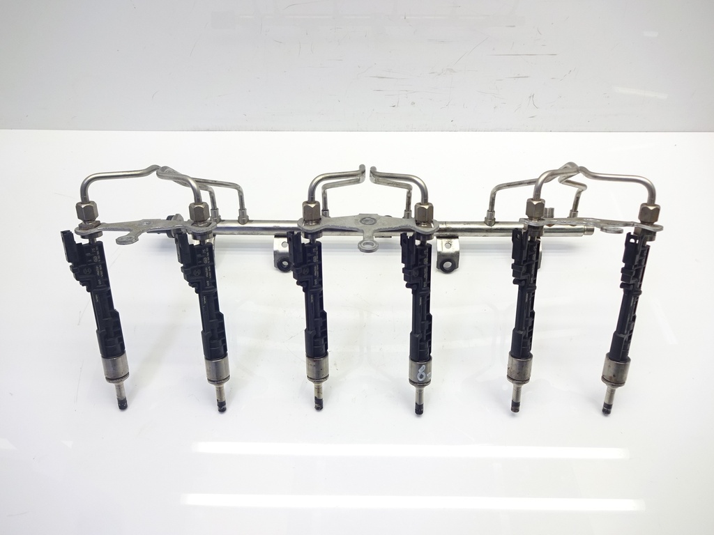 [MTD-348593] Carril de inyectores BMW Serie 3 F30 F80 Serie 4 F32 F82 M3 M4 3.0 S55
