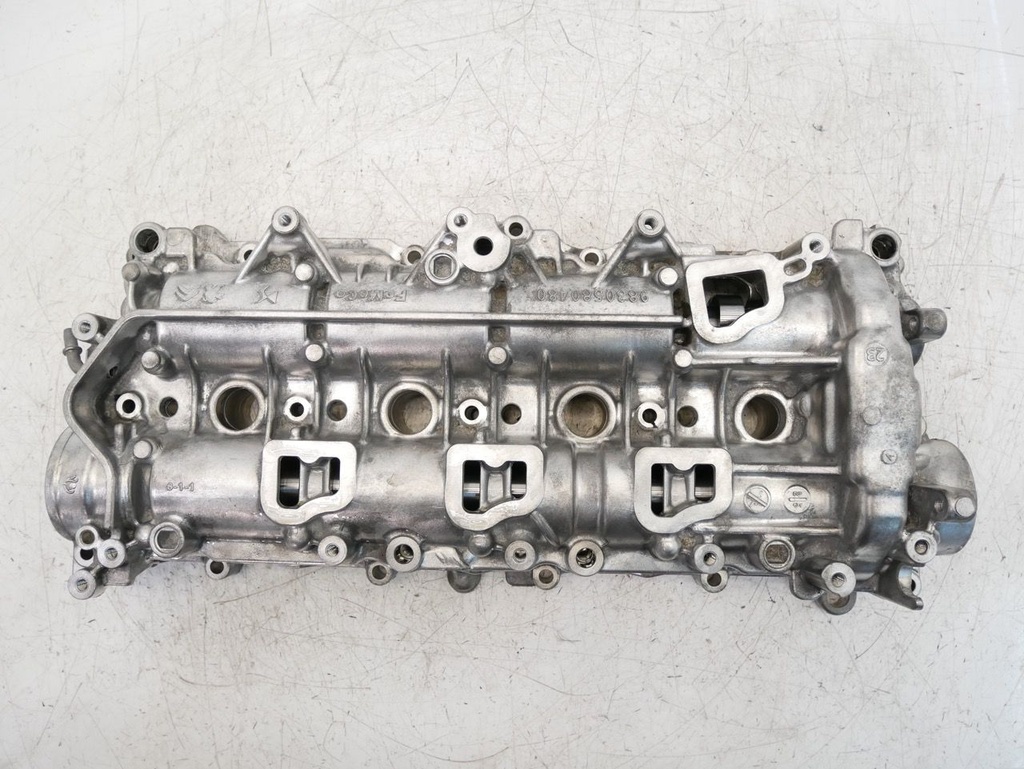 [MTD-495982] Tapa de válvulas con árboles de levas Opel Combo 1.5 Diesel YHT YH01 9830580480