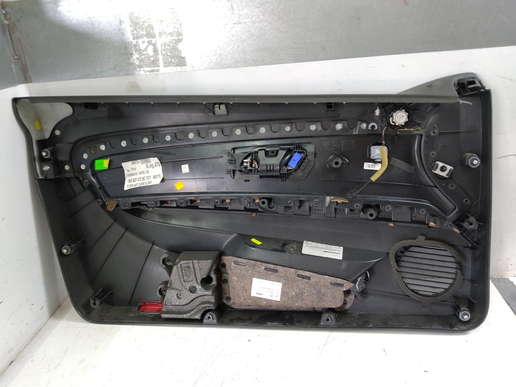 [MTD-528216] Revestimiento de puerta VW Scirocco III 2.0 TDI