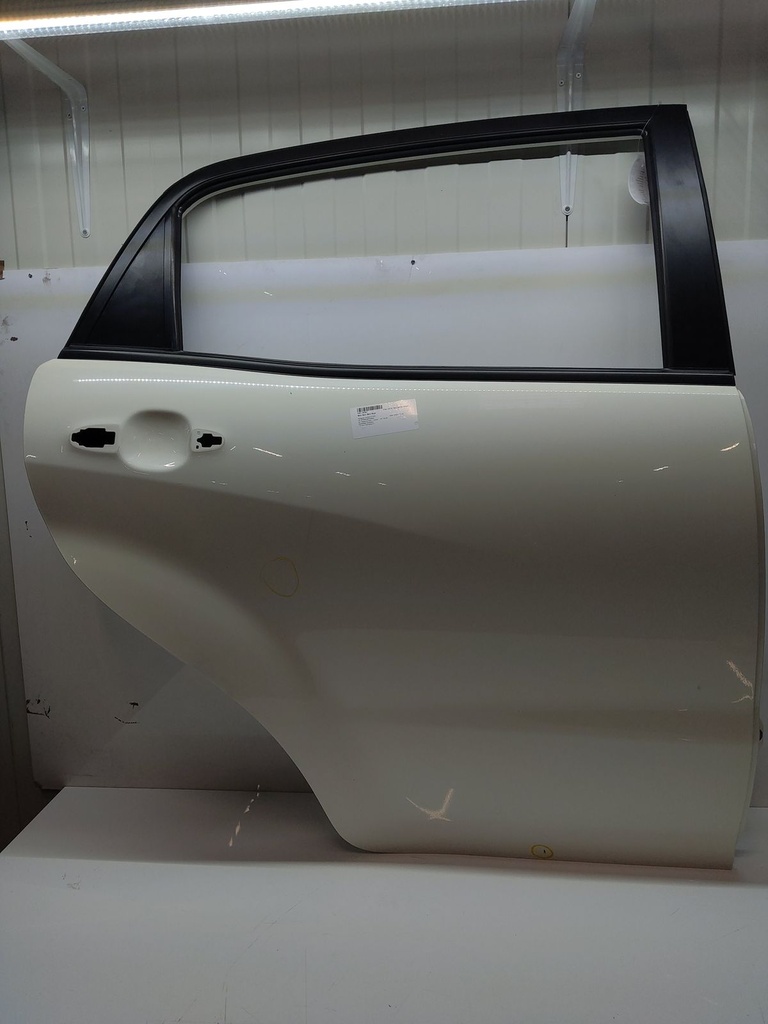 [MTD-507478] Puerta trasera derecha blanca Ssangyong Korando CK 2.0 e-XDI Diesel D20DTF