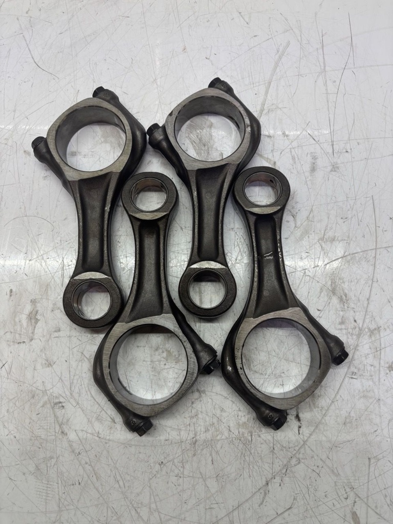 [MTD-451108] 4x Biela Iveco Daily VI 2.3 D F1AFL411A 504057276