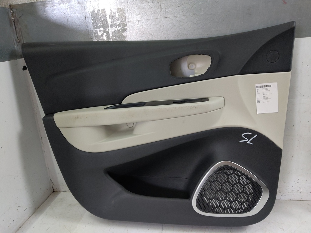 [MTD-528174] Revestimiento de puerta Renault Captur I