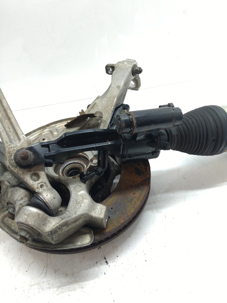 [MTD-528148] Rótula de suspensión derecha Mercedes-Benz Clase E W213 AMG